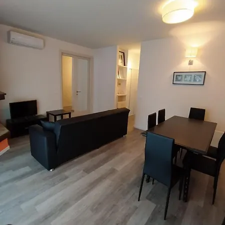 Oasi Holiday Home Toscolano-Maderno Zimmer foto