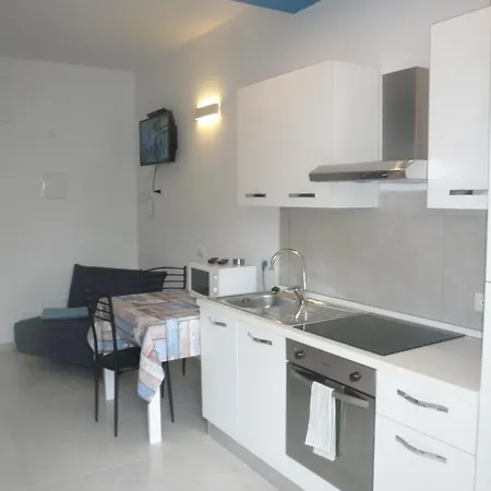 Oasi Holiday Home Toscolano-Maderno Zimmer foto