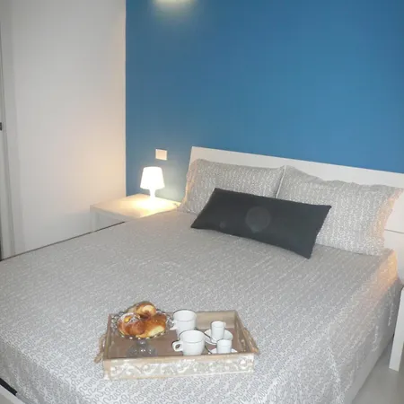 Oasi Holiday Home Toscolano-Maderno Zimmer foto
