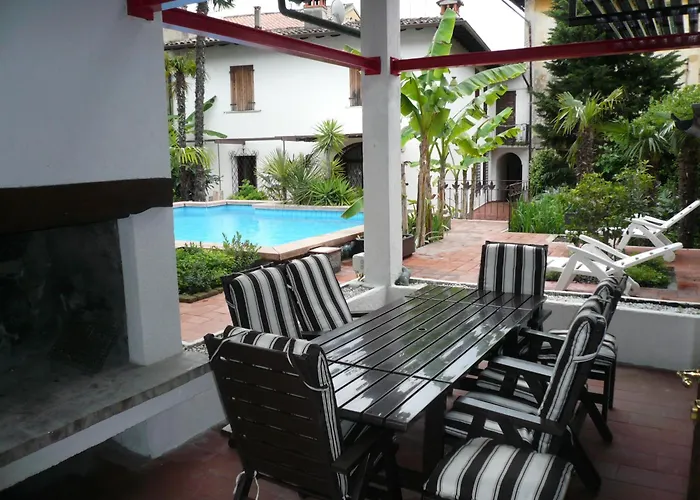 Oasi Holiday Home