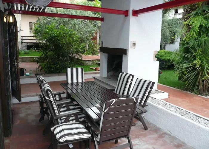 Oasi Holiday Home
